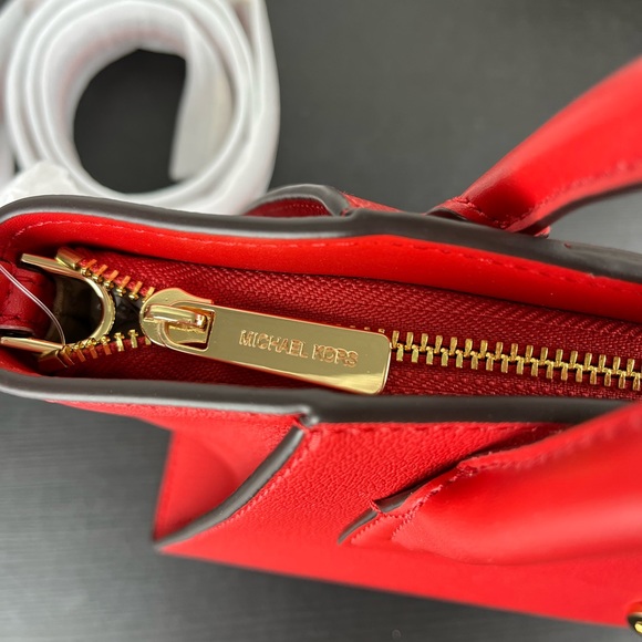 Michael Kors Avril SM TZ Satchel - Picture 5 of 11